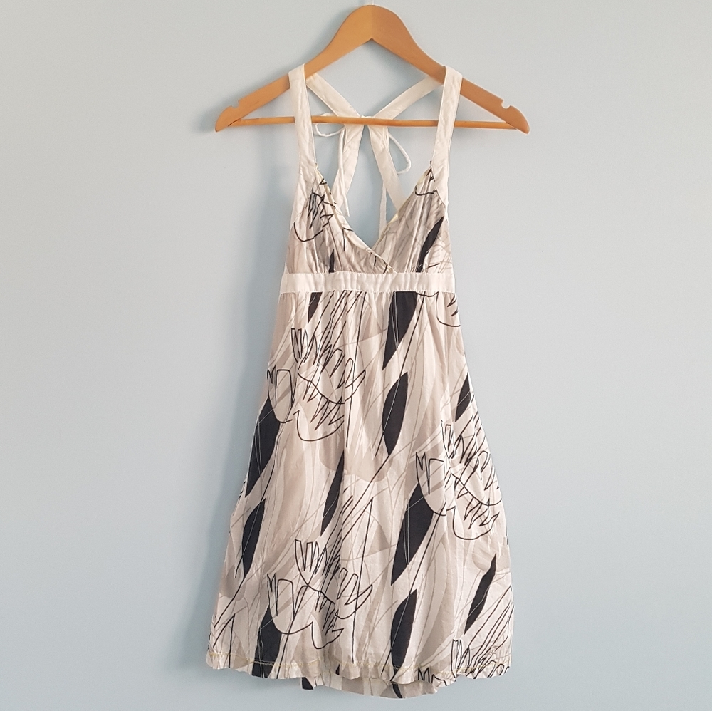Hurley white summer sundress with POCKETS